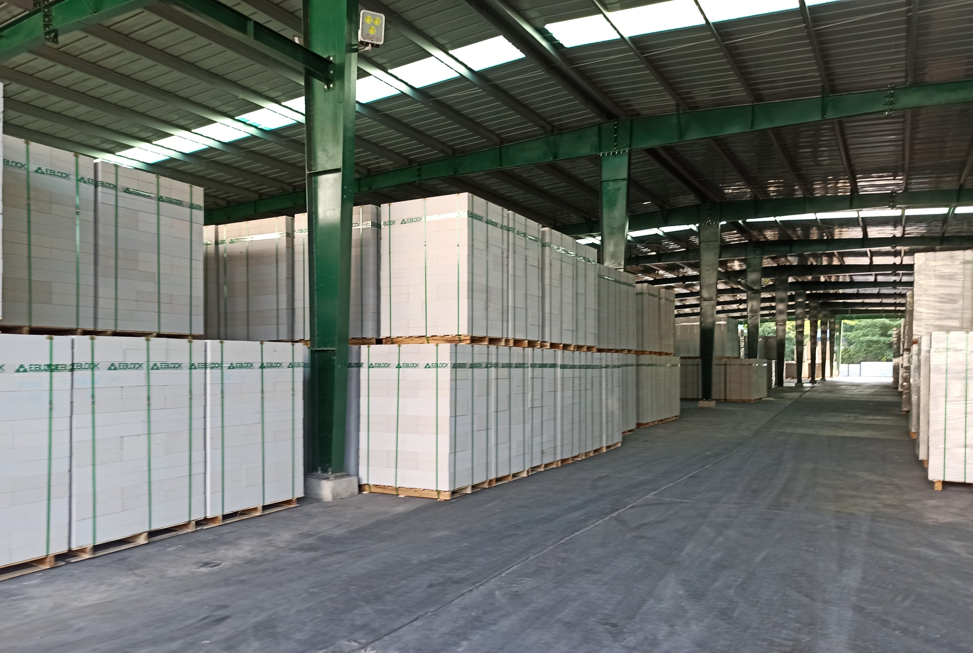 so sánh gạch aac và alc