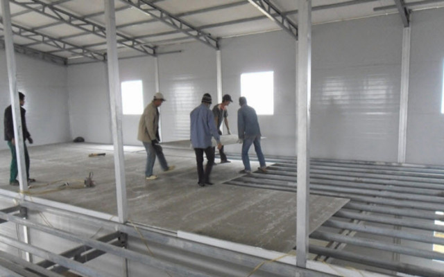 xây nhà 2 tầng bằng vật liệu nhẹ