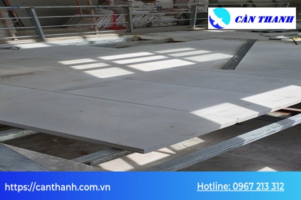 Gạch bê tông tự chèn