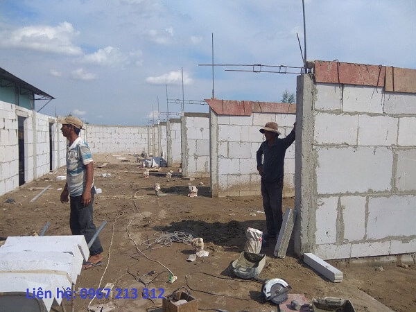 Xây nhà trọ bằng gạch bê tông nhẹ